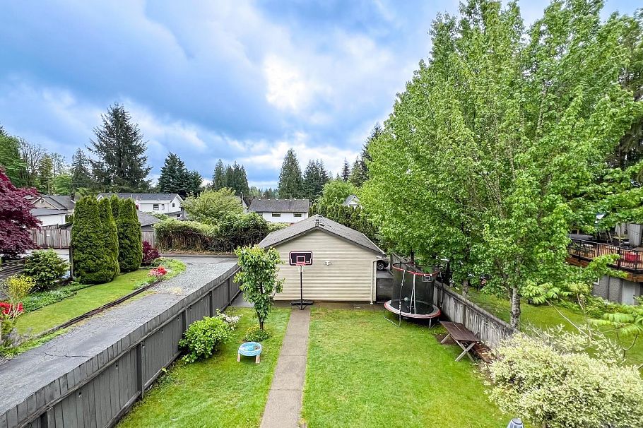 1553 Burrill Avenue North Vancouver, BC - 23