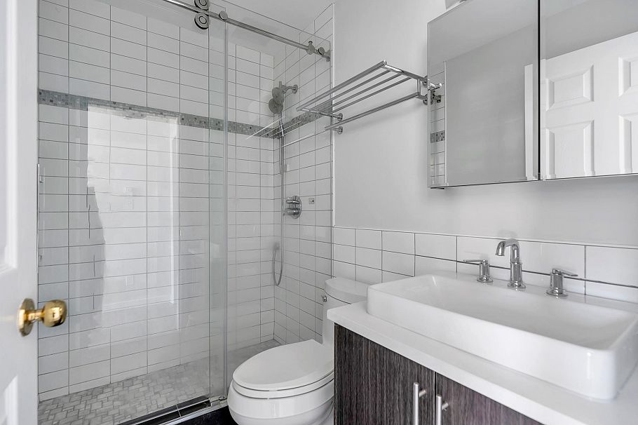 404 245 St. Davids Avenue North Vancouver, BC - 32