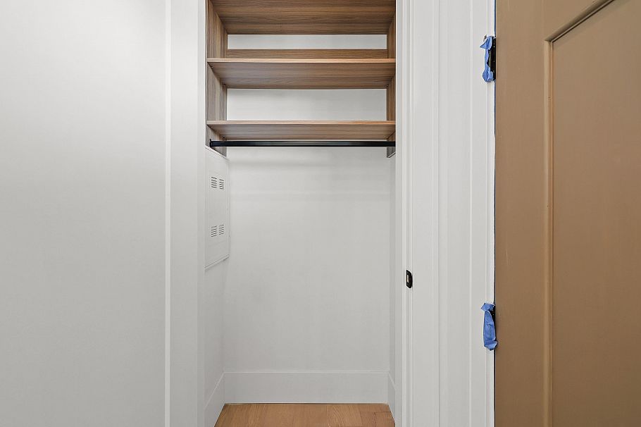 1 2565 Dundas Street Vancouver, BC - 5