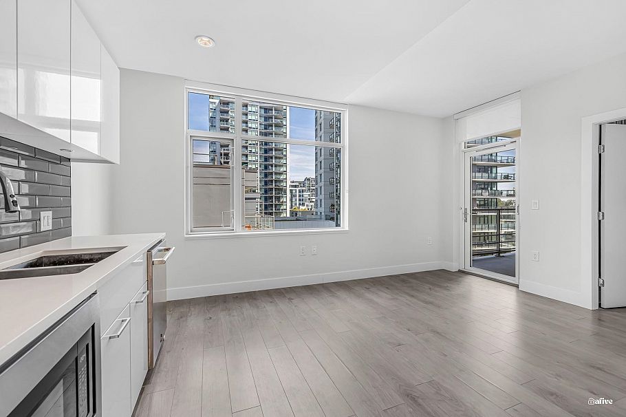 614 3451 Sawmill Crescent Vancouver, BC - 11