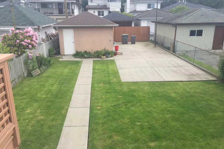 5336 Rhodes Street Vancouver, BC - 3