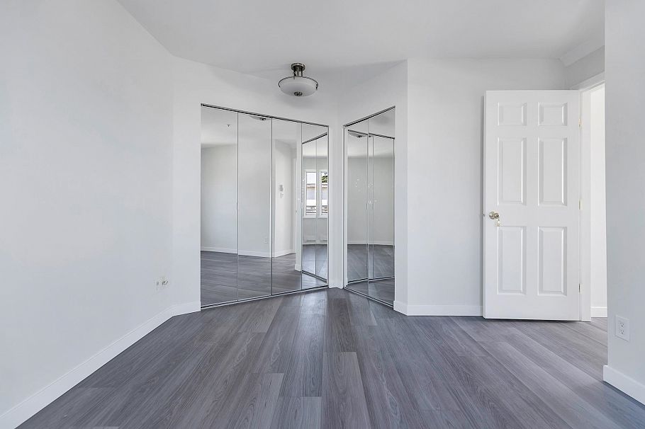 404 245 St. Davids Avenue North Vancouver, BC - 30