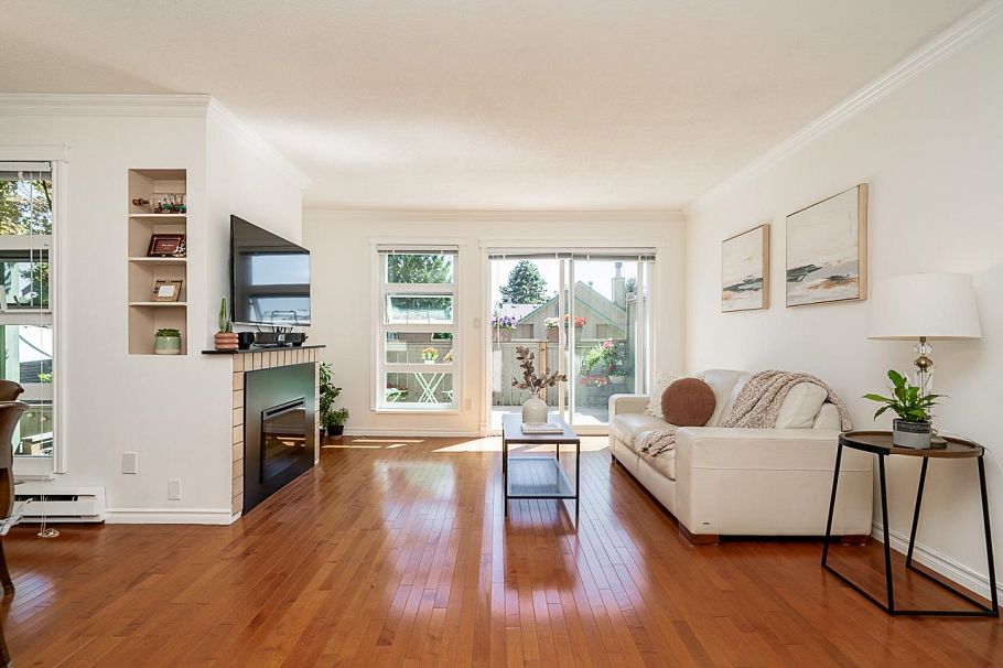 34 900 W 17th Street North Vancouver, BC - 7