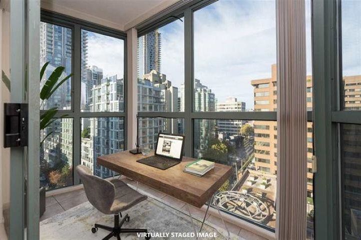 1401 1188 Howe Street Vancouver, BC - 2
