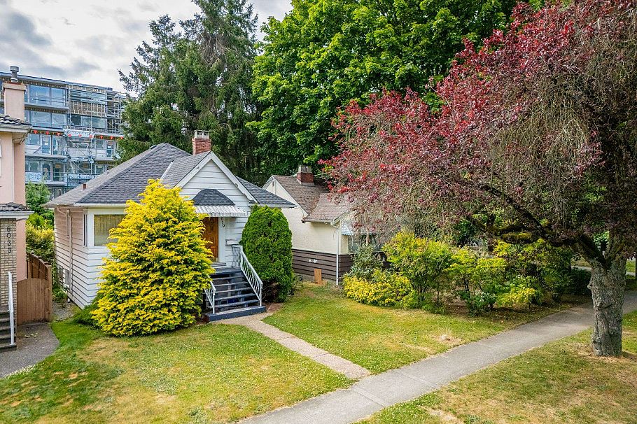 8019 Shaughnessy Street Vancouver, BC - 5