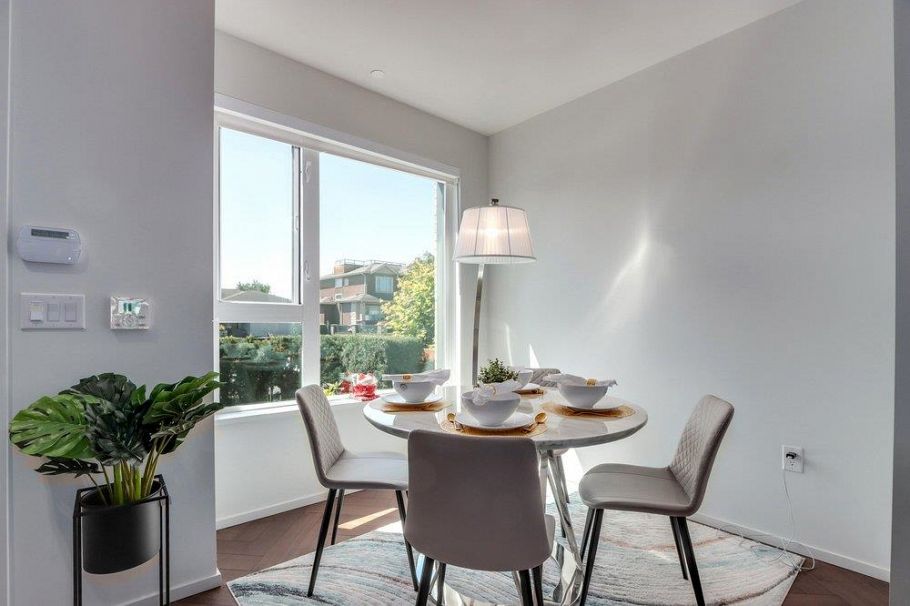 153 785 W 49th Avenue Vancouver, BC - 4