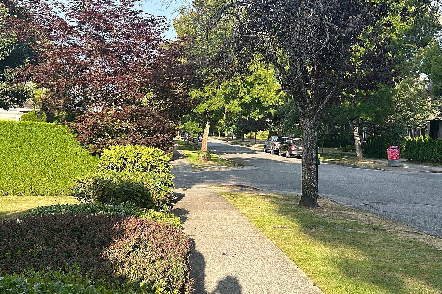 3021 W 21st Avenue Vancouver, BC - 3