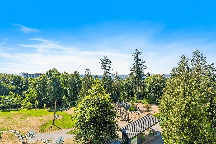 407 733 E 3rd Street North Vancouver, BC - 33