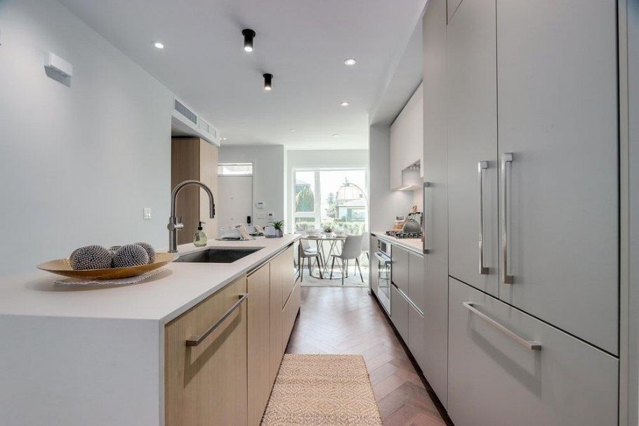 153 785 W 49th Avenue Vancouver, BC - 10