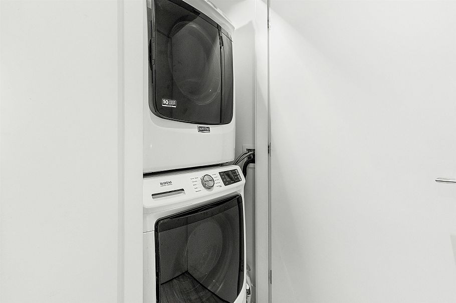 407 733 E 3rd Street North Vancouver, BC - 26