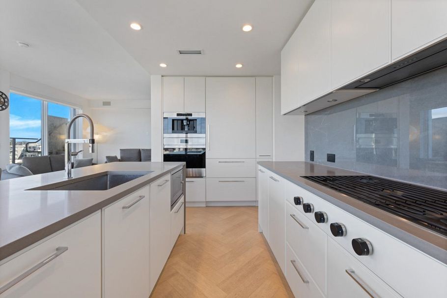 602 4685 Cambie Street Vancouver, BC - 9