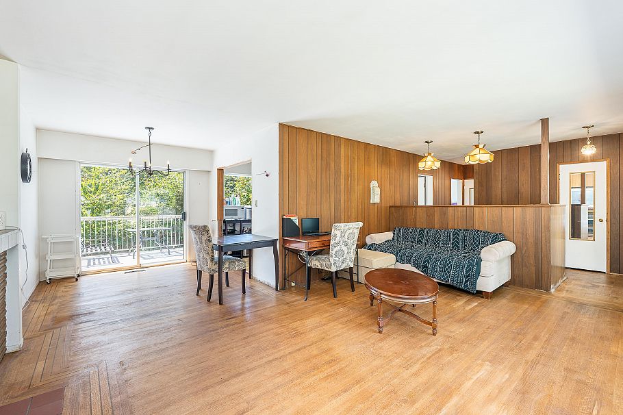 951 Canyon Boulevard North Vancouver, BC - 5