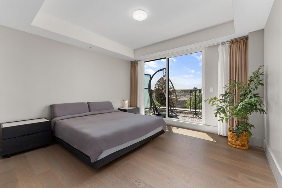 PH4 2089 W 43rd Avenue Vancouver, BC - 20