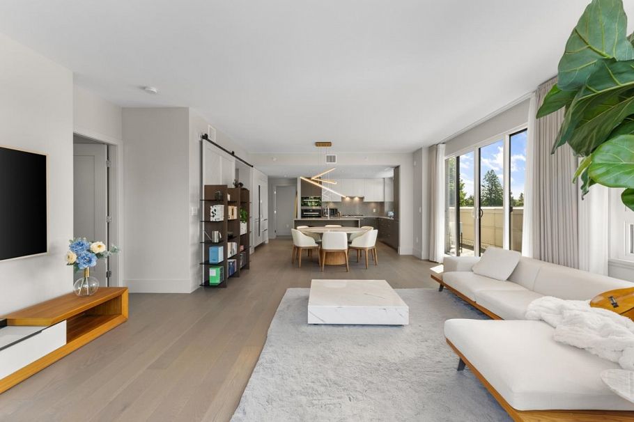 PH4 2089 W 43rd Avenue Vancouver, BC - 19