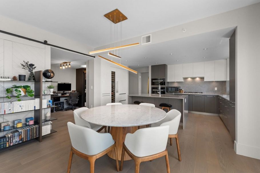 PH4 2089 W 43rd Avenue Vancouver, BC - 14