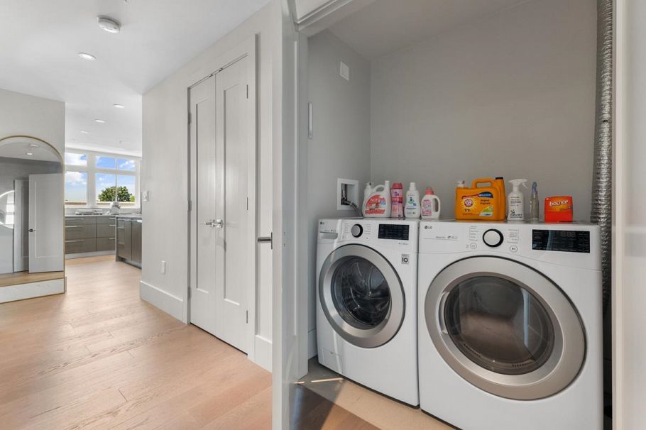 PH4 2089 W 43rd Avenue Vancouver, BC - 8