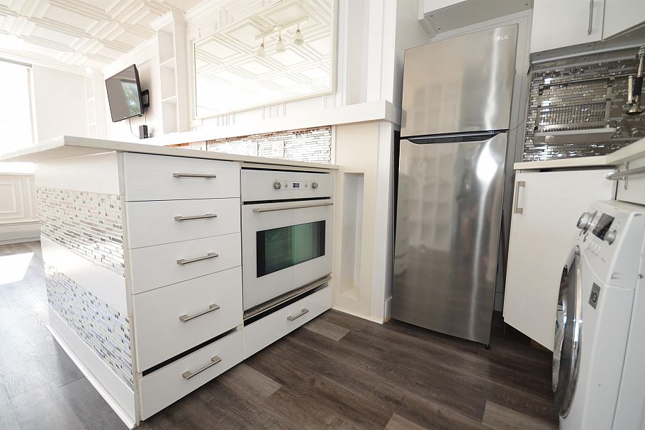 401 1250 Burnaby Street Vancouver, BC - 8