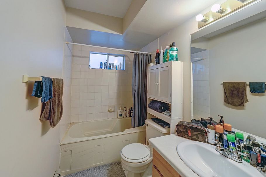 5036 Gladstone Street Vancouver, BC - 17