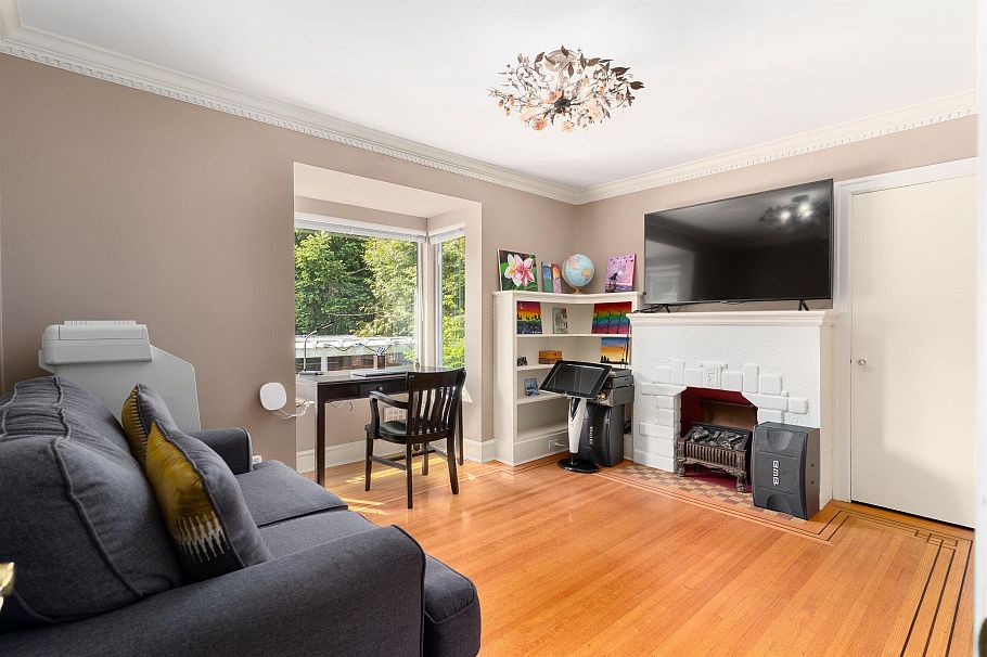 6361 Granville Street Vancouver, BC - 3