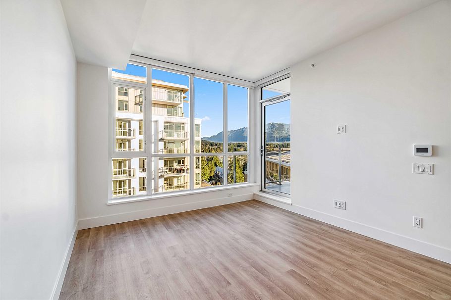 902 2325 Emery Court North Vancouver, BC - 3