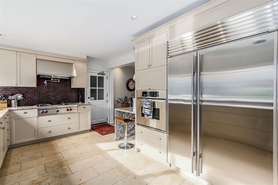 5975 Chancellor Boulevard Vancouver, BC - 9