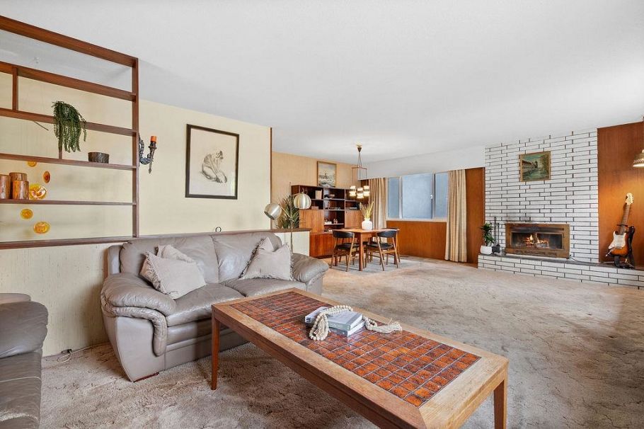 1560 Burrill Avenue North Vancouver, BC - 4