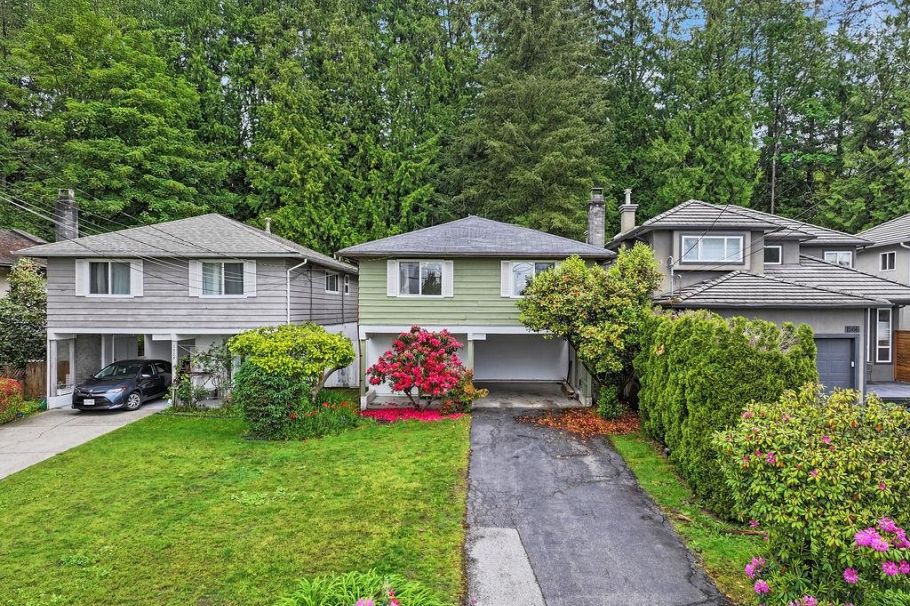 1560 Burrill Avenue North Vancouver, BC - 6