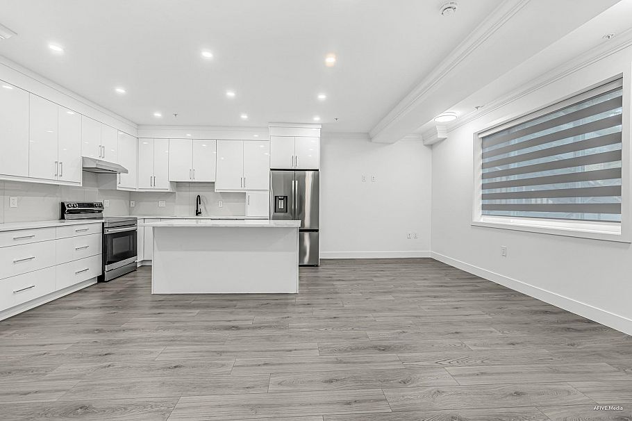 101 2122 E 32nd Avenue Vancouver, BC - 9