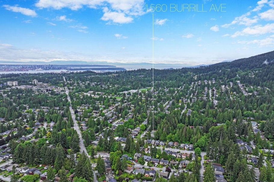 1560 Burrill Avenue North Vancouver, BC - 35