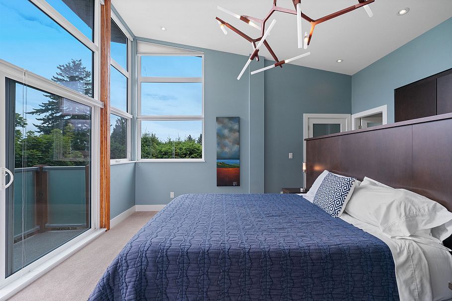 2005 Larson Road North Vancouver, BC - 14