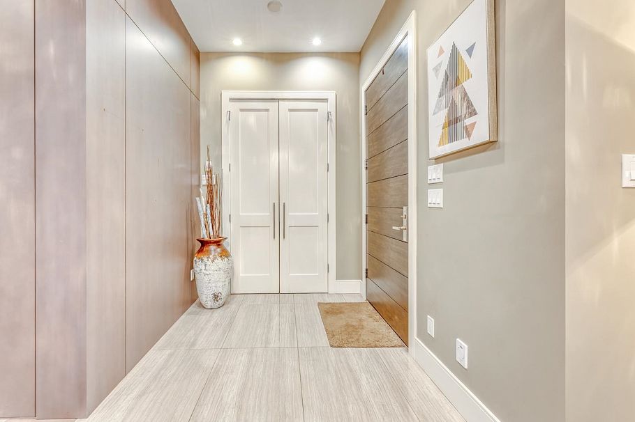 3288 W 23rd Avenue Vancouver, BC - 2