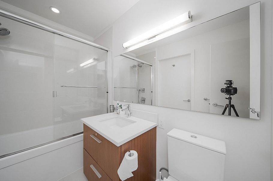 311 6033 Gray Avenue Vancouver, BC - 15