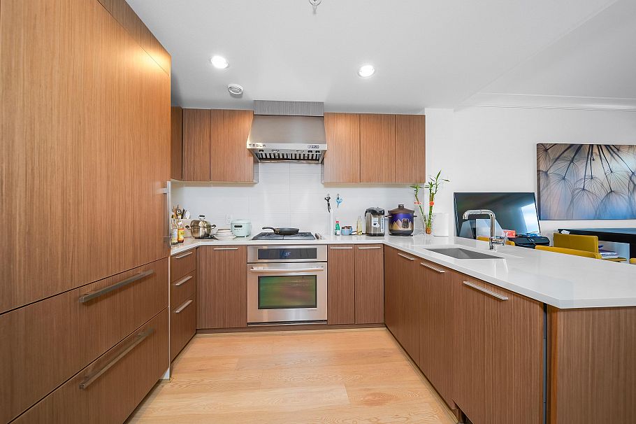 311 6033 Gray Avenue Vancouver, BC - 9