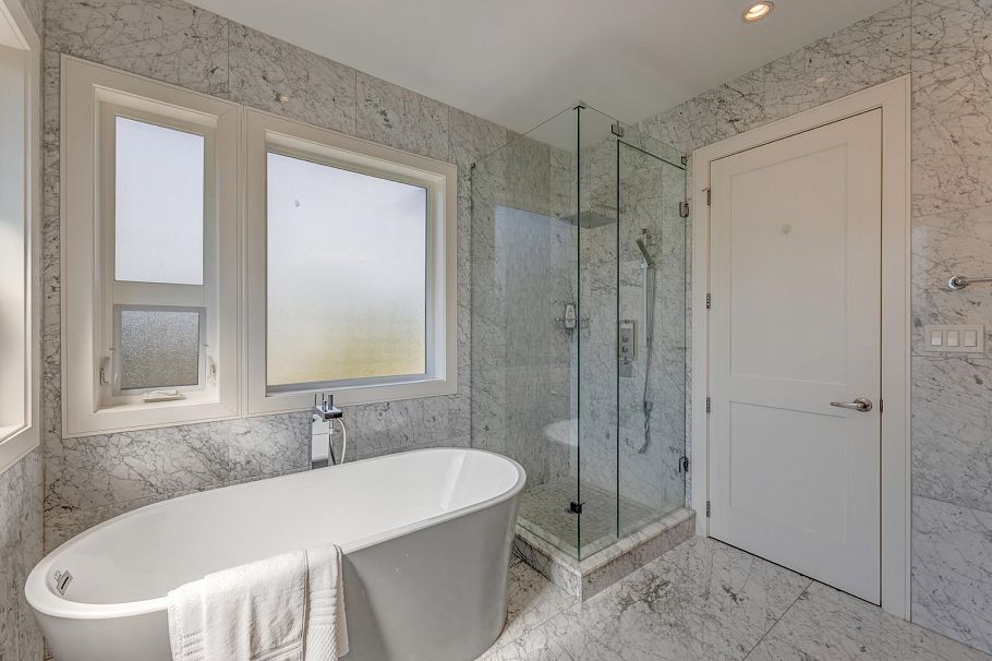 3288 W 23rd Avenue Vancouver, BC - 16