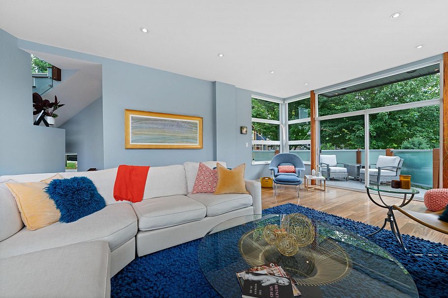 2005 Larson Road North Vancouver, BC - 8