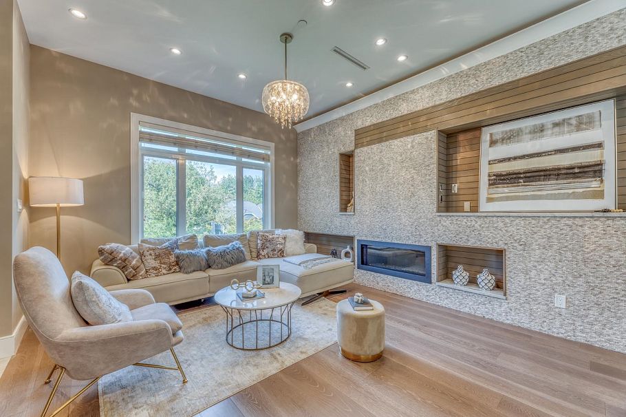 3288 W 23rd Avenue Vancouver, BC - 3