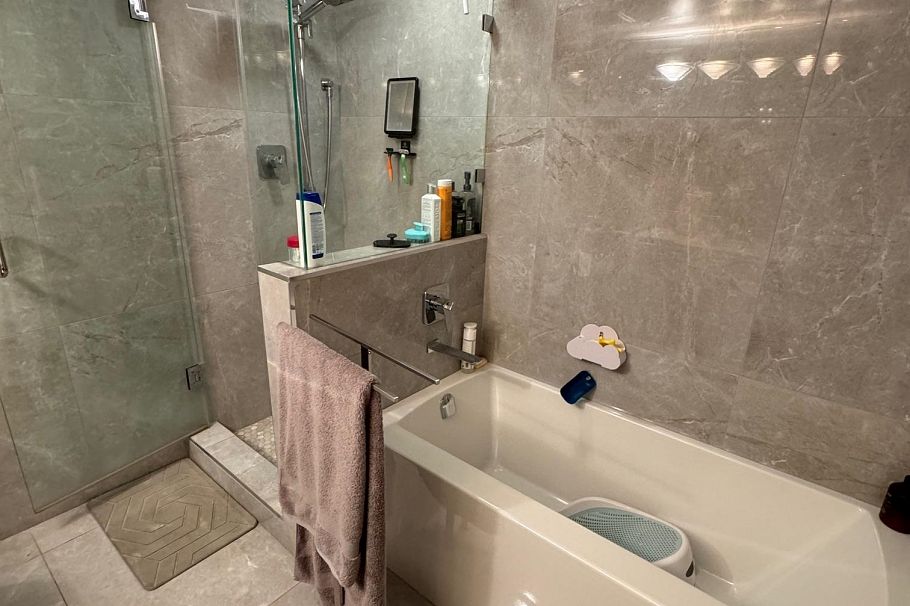 1708 198 Aquarius Mews Vancouver, BC - 9