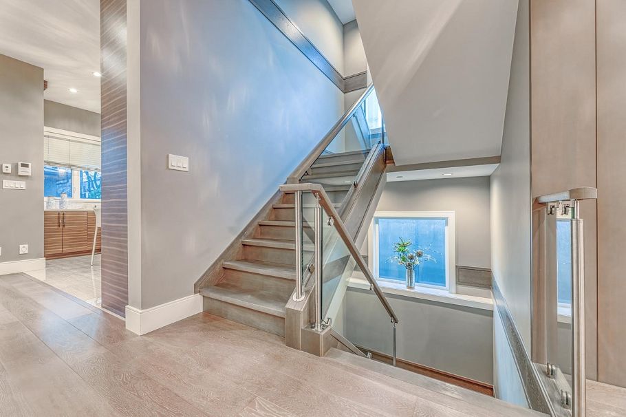 3288 W 23rd Avenue Vancouver, BC - 12