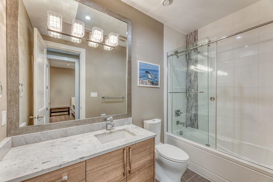 3288 W 23rd Avenue Vancouver, BC - 26