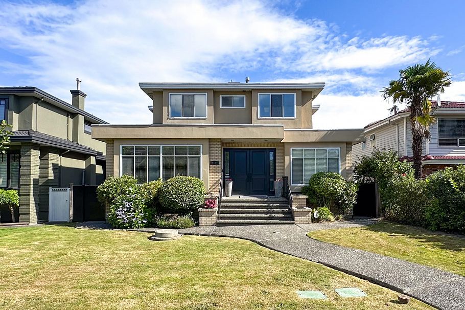 2137 W 20th Avenue Vancouver, BC - 34