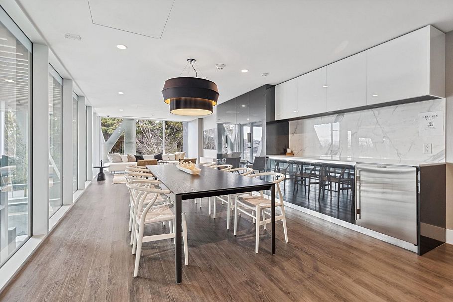 405 389 W 59th Avenue Vancouver, BC - 29