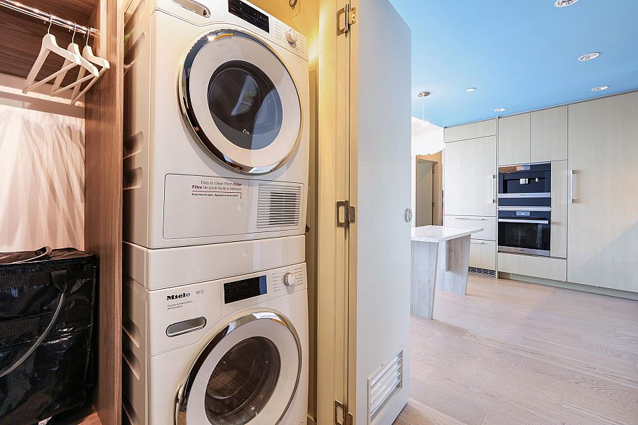 2820 89 Nelson Street Vancouver, BC - 18