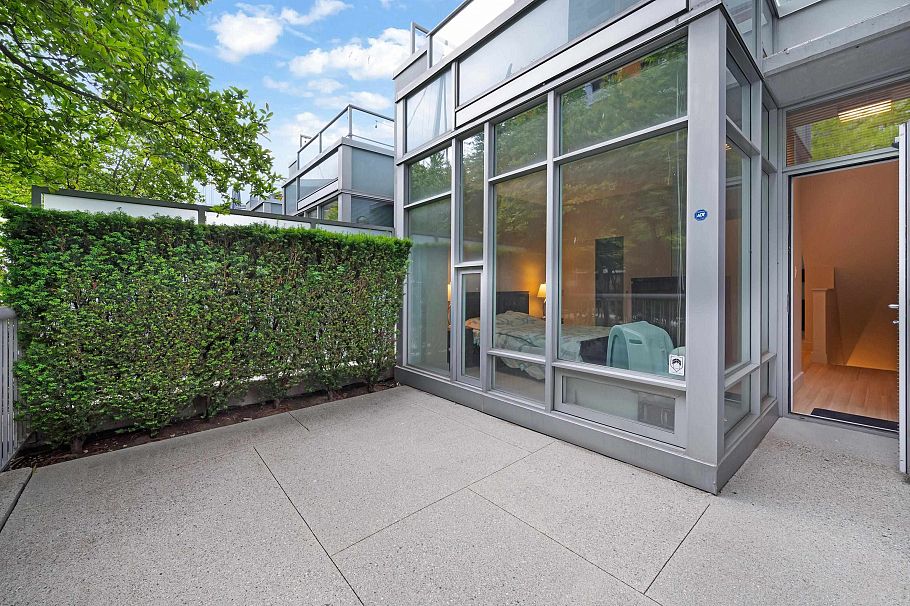 682 Citadel Parade Vancouver, BC - 21