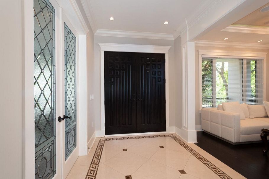 3949 W 33rd Avenue Vancouver, BC - 3