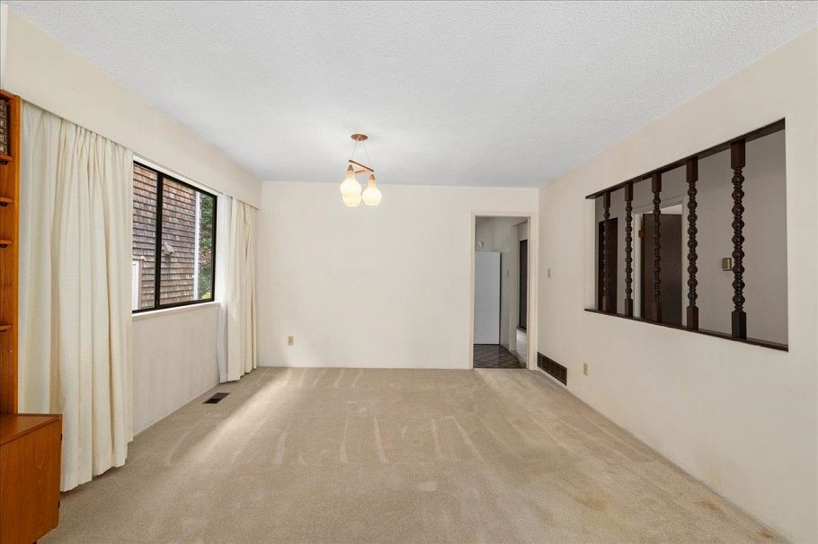 4427 W 6th Avenue Vancouver, BC - 10