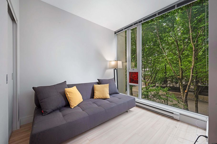 682 Citadel Parade Vancouver, BC - 14