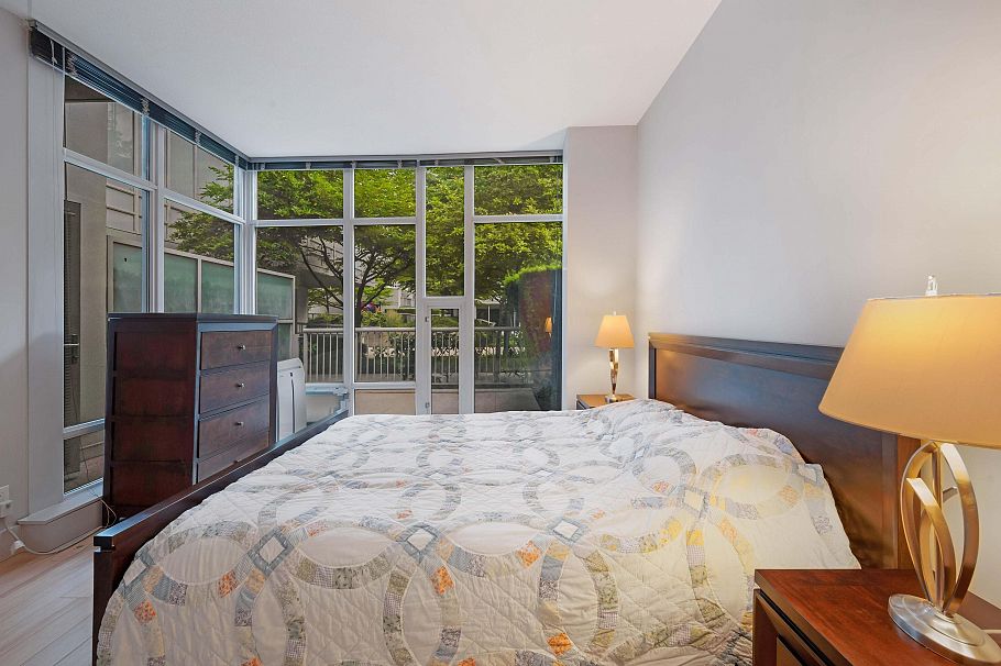 682 Citadel Parade Vancouver, BC - 11