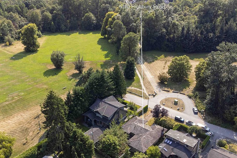 6180 Highbury Street Vancouver, BC - 29
