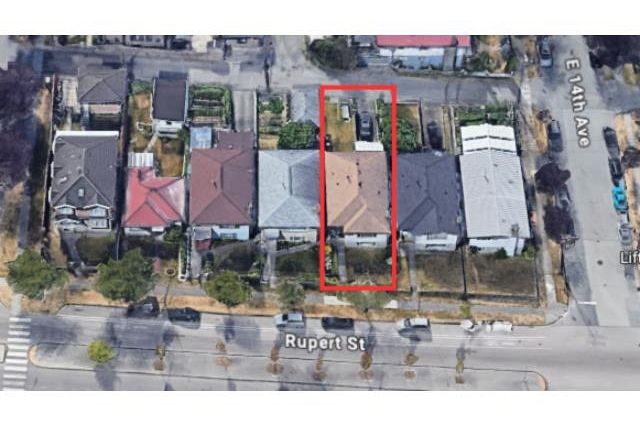 3041 Rupert Street Vancouver, BC - 1