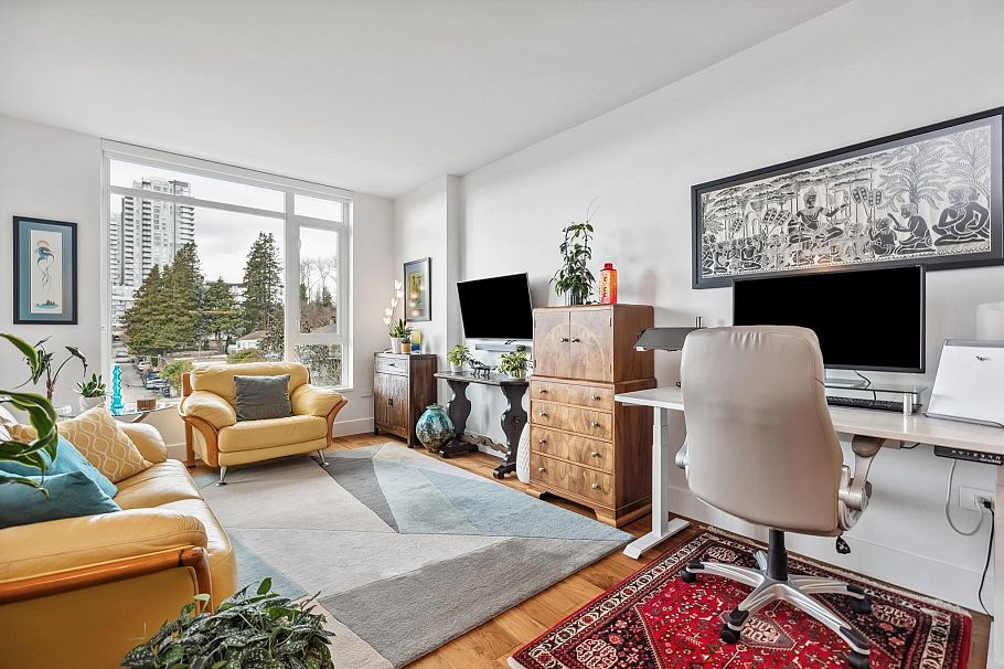 405 389 W 59th Avenue Vancouver, BC - 2